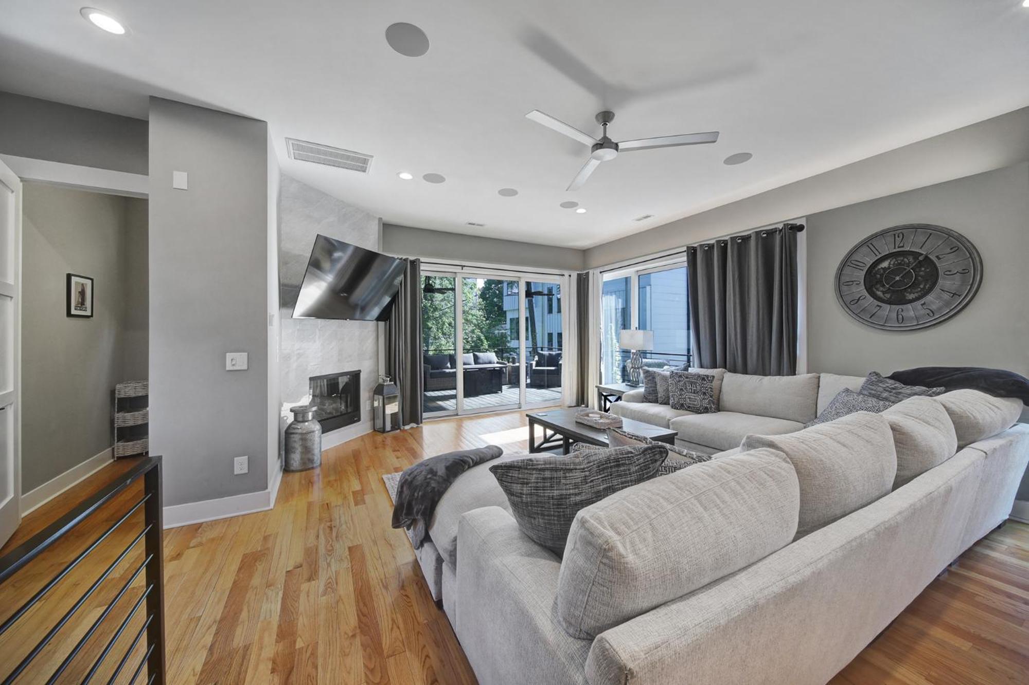 906 Westbrook B City Views Rooftop Hot Tub And Short Walk To Stadium 샬럿 외부 사진