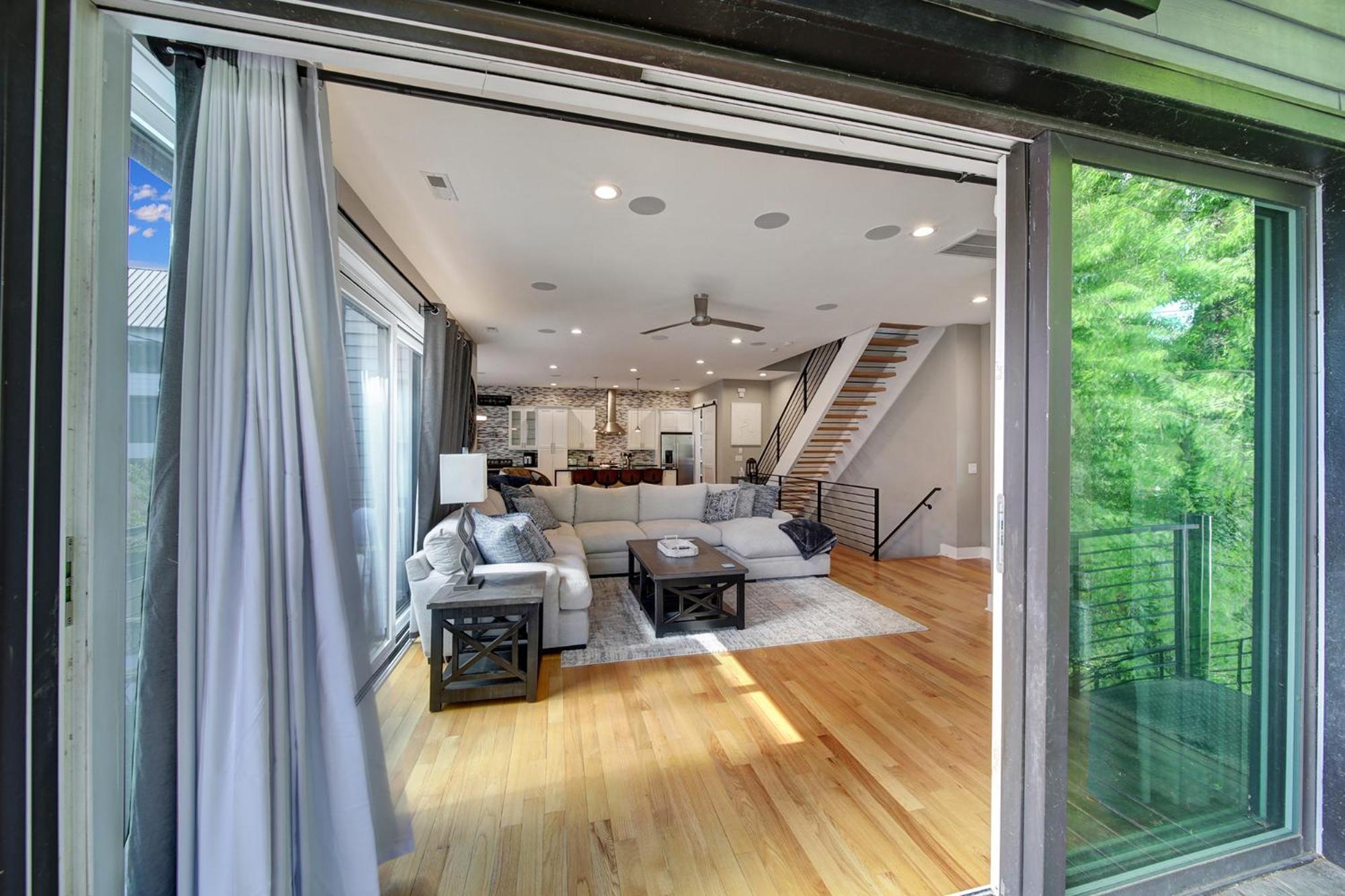 906 Westbrook B City Views Rooftop Hot Tub And Short Walk To Stadium 샬럿 외부 사진