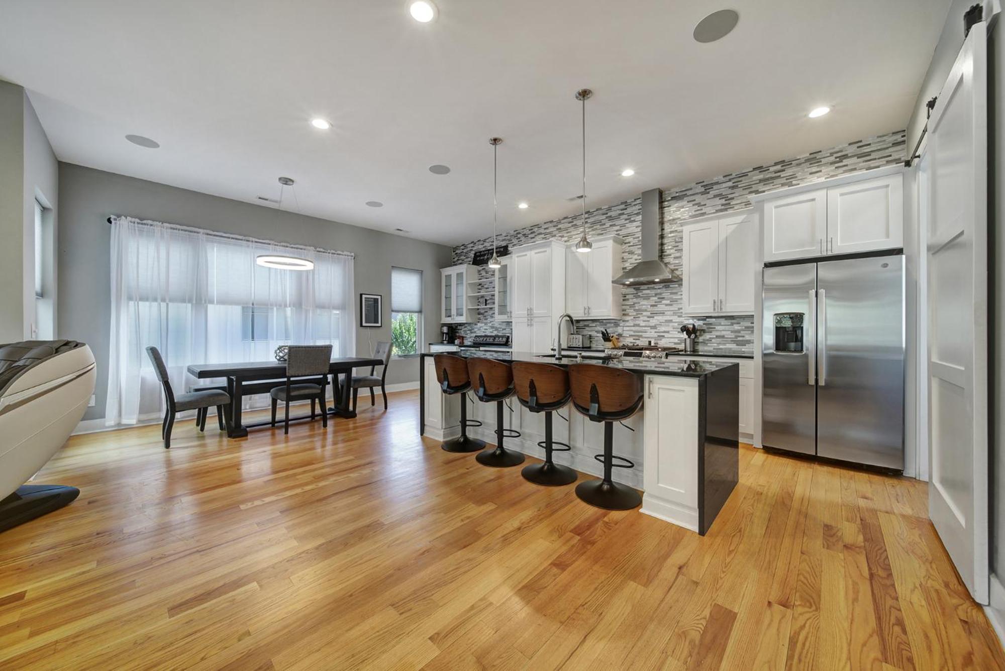 906 Westbrook B City Views Rooftop Hot Tub And Short Walk To Stadium 샬럿 외부 사진