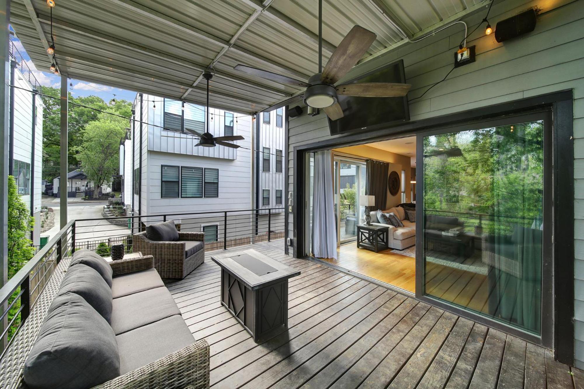 906 Westbrook B City Views Rooftop Hot Tub And Short Walk To Stadium 샬럿 외부 사진