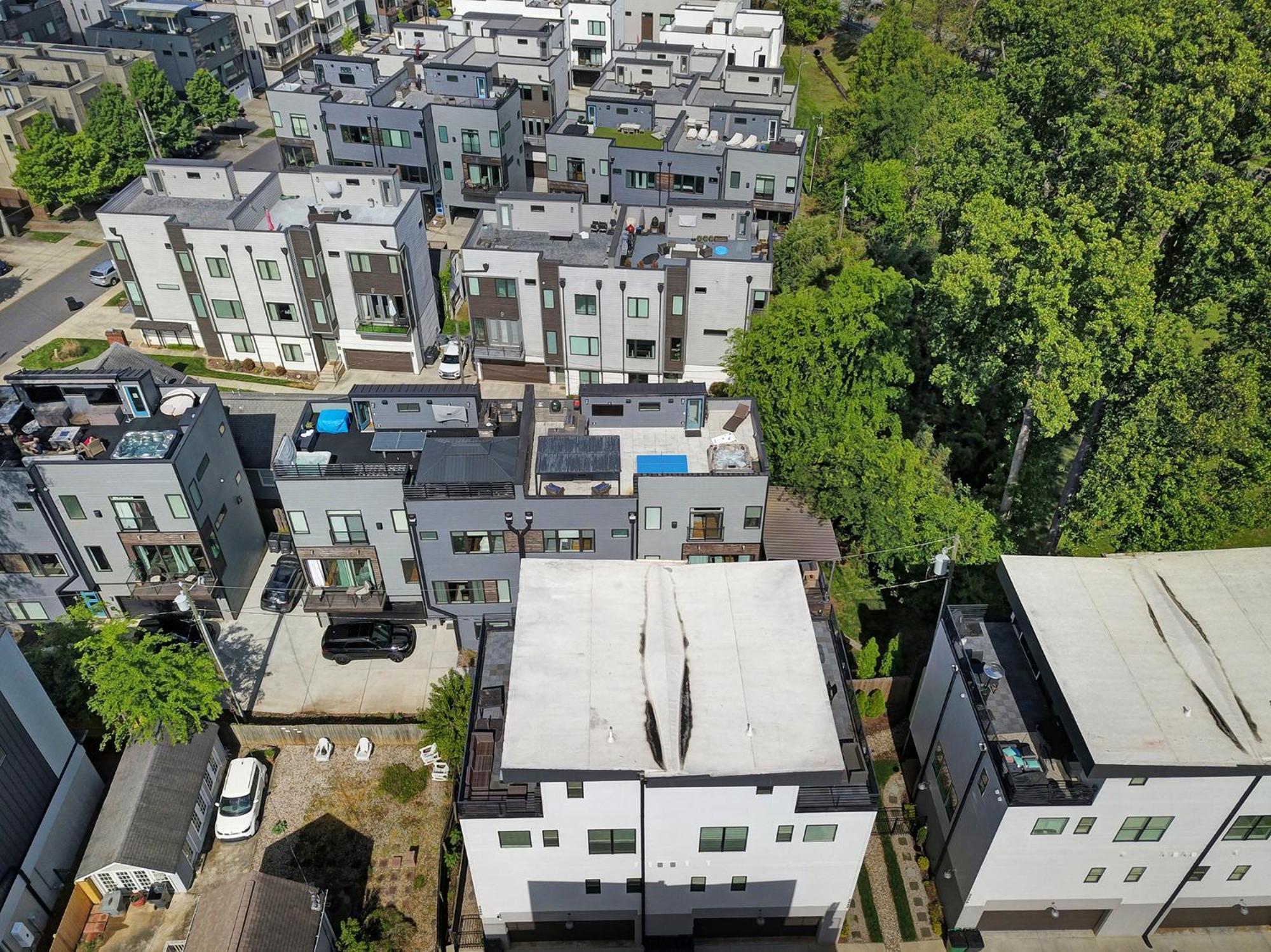 906 Westbrook B City Views Rooftop Hot Tub And Short Walk To Stadium 샬럿 외부 사진